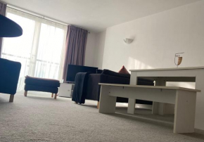 2 bedroom near ocean village Marina port apartment